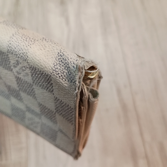 Authentic LOUIS VUITTON Damier Azur Portefeuille Sarah Long Wallet - Picture 2 of 16